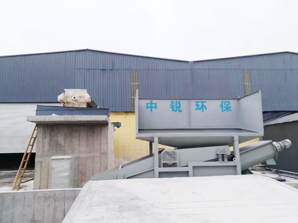 戳我试试